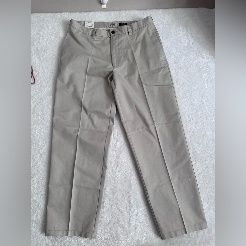 NWT St. John’s Bay Worry Free Chinos - Comfort-Ease Fit 36x31